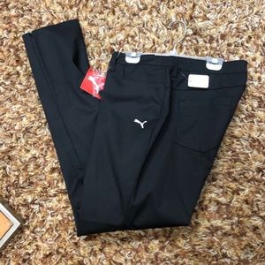 Puma, Woman, Sport Pant,Black,Sz L, Pockets, zipper, straight boot.!